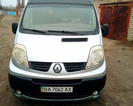 Сірий Рено Трафік, об'ємом двигуна 2 л та пробігом 274 тис. км за 8700 $, фото 3 на Automoto.ua
