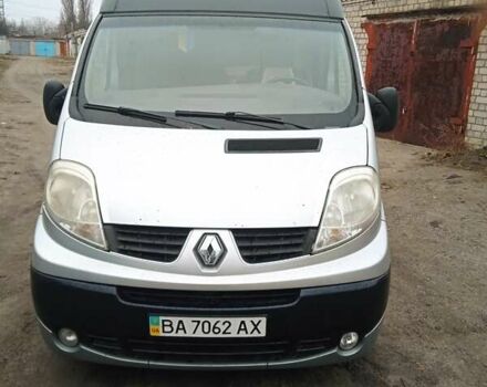 Серый Рено Трафик, объемом двигателя 0 л и пробегом 277 тыс. км за 7900 $, фото 2 на Automoto.ua