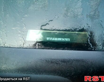 Серый Рено Трафик, объемом двигателя 2 л и пробегом 450 тыс. км за 7500 $, фото 8 на Automoto.ua