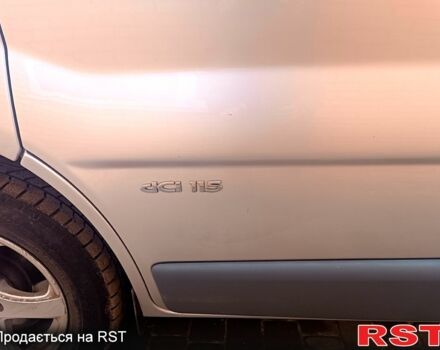 Серый Рено Трафик, объемом двигателя 2 л и пробегом 320 тыс. км за 11700 $, фото 5 на Automoto.ua