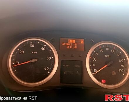 Серый Рено Трафик, объемом двигателя 2 л и пробегом 320 тыс. км за 11700 $, фото 7 на Automoto.ua