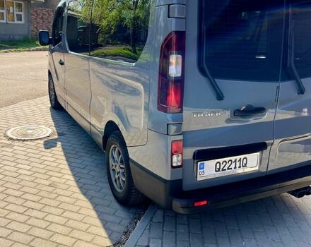 Сірий Рено Трафік, об'ємом двигуна 1.6 л та пробігом 200 тис. км за 14000 $, фото 3 на Automoto.ua
