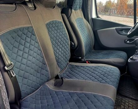 Серый Рено Трафик, объемом двигателя 16 л и пробегом 211 тыс. км за 14700 $, фото 7 на Automoto.ua