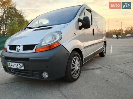 Рено Трафік 2002 у Харкові на Automoto.ua Сірий Рено Трафік, об'ємом двигуна 1.9 л та пробігом 280 тис. км за 6800 $, фото 1 на Automoto.ua