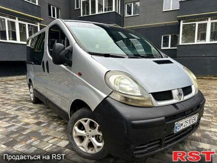 Серый Рено Трафик, объемом двигателя 1.9 л и пробегом 160 тыс. км за 6200 $, фото 1 на Automoto.ua