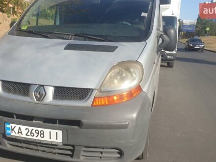 Серый Рено Трафик, объемом двигателя 1.87 л и пробегом 480 тыс. км за 6900 $, фото 1 на Automoto.ua