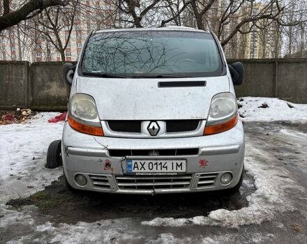 Сірий Рено Трафік, об'ємом двигуна 2.5 л та пробігом 300 тис. км за 4500 $, фото 1 на Automoto.ua