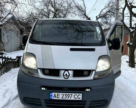 Серый Рено Трафик, объемом двигателя 1.9 л и пробегом 540 тыс. км за 6450 $, фото 1 на Automoto.ua