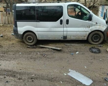 Сірий Рено Трафік, об'ємом двигуна 1.9 л та пробігом 420 тис. км за 4000 $, фото 1 на Automoto.ua