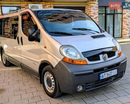 Сірий Рено Трафік, об'ємом двигуна 1.9 л та пробігом 302 тис. км за 6999 $, фото 1 на Automoto.ua