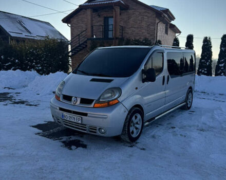 Сірий Рено Трафік, об'ємом двигуна 2.46 л та пробігом 400 тис. км за 8200 $, фото 1 на Automoto.ua