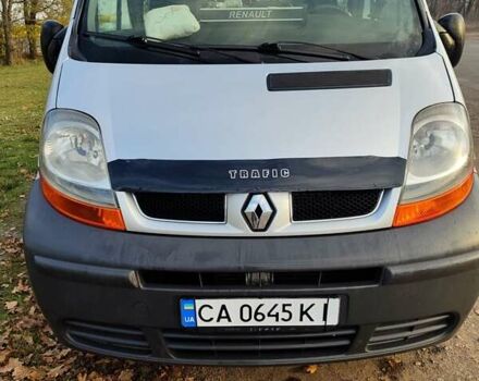 Серый Рено Трафик, объемом двигателя 1.87 л и пробегом 348 тыс. км за 7450 $, фото 1 на Automoto.ua