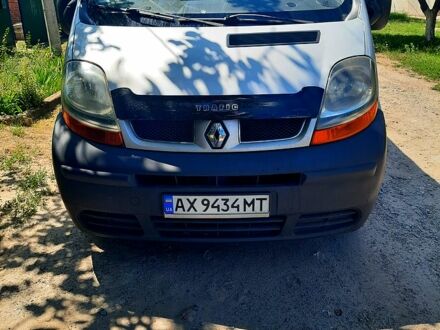 Сірий Рено Трафік, об'ємом двигуна 1.9 л та пробігом 0 тис. км за 8300 $, фото 1 на Automoto.ua