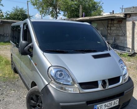 Сірий Рено Трафік, об'ємом двигуна 1.9 л та пробігом 500 тис. км за 8176 $, фото 1 на Automoto.ua