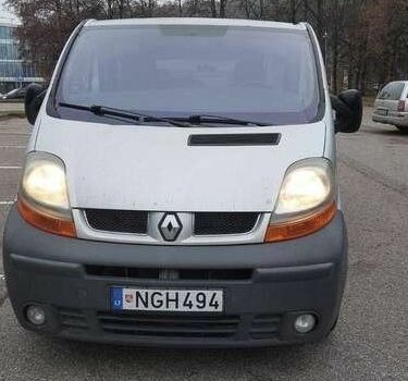 Серый Рено Трафик, объемом двигателя 0 л и пробегом 250 тыс. км за 3500 $, фото 1 на Automoto.ua