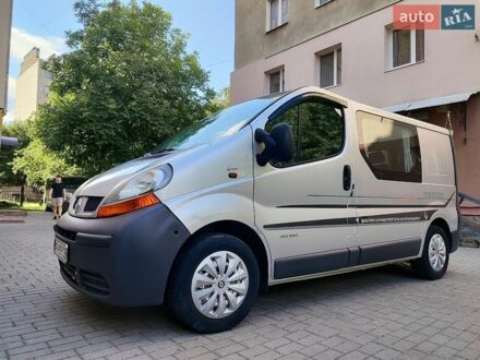 Сірий Рено Трафік, об'ємом двигуна 1.87 л та пробігом 364 тис. км за 8500 $, фото 1 на Automoto.ua