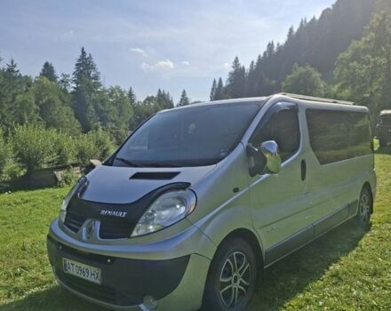 Серый Рено Трафик, объемом двигателя 2.5 л и пробегом 350 тыс. км за 8450 $, фото 1 на Automoto.ua