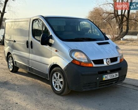 Серый Рено Трафик, объемом двигателя 1.87 л и пробегом 302 тыс. км за 6000 $, фото 1 на Automoto.ua