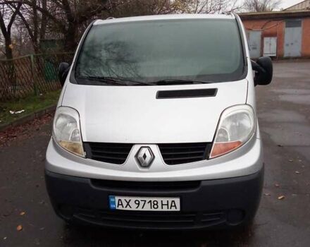 Серый Рено Трафик, объемом двигателя 2 л и пробегом 346 тыс. км за 8200 $, фото 1 на Automoto.ua