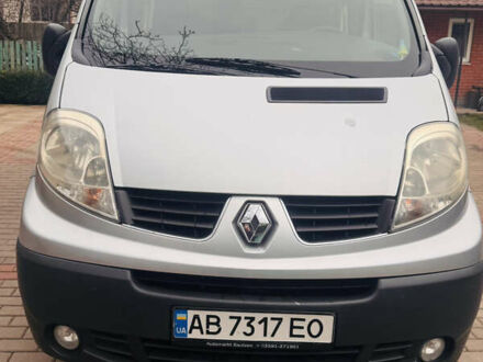 Сірий Рено Трафік, об'ємом двигуна 2 л та пробігом 205 тис. км за 10200 $, фото 1 на Automoto.ua