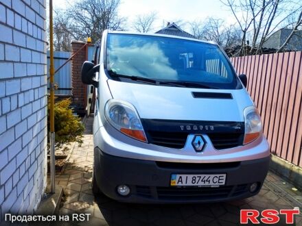 Сірий Рено Трафік, об'ємом двигуна 2 л та пробігом 260 тис. км за 7900 $, фото 1 на Automoto.ua