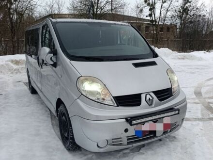 Серый Рено Трафик, объемом двигателя 2 л и пробегом 315 тыс. км за 4500 $, фото 1 на Automoto.ua