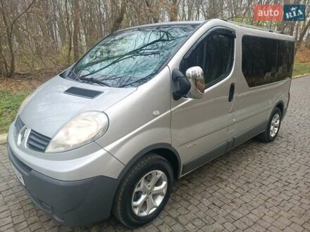 Сірий Рено Трафік, об'ємом двигуна 2 л та пробігом 270 тис. км за 8900 $, фото 1 на Automoto.ua