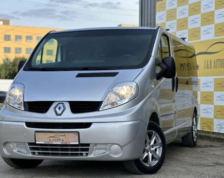Рено Трафик 2009 в Житомире на Automoto.ua Серый Рено Трафик, объемом двигателя 2 л и пробегом 361 тыс. км за 8000 $, фото 1 на Automoto.ua