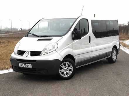 Сірий Рено Трафік, об'ємом двигуна 2 л та пробігом 248 тис. км за 7500 $, фото 1 на Automoto.ua