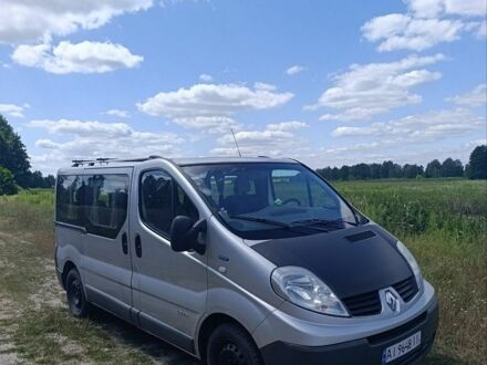 Серый Рено Трафик, объемом двигателя 1.9 л и пробегом 318 тыс. км за 9900 $, фото 1 на Automoto.ua