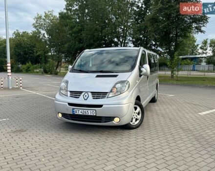 Сірий Рено Трафік, об'ємом двигуна 2 л та пробігом 258 тис. км за 15500 $, фото 1 на Automoto.ua
