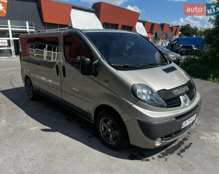 Серый Рено Трафик, объемом двигателя 2 л и пробегом 650 тыс. км за 11500 $, фото 1 на Automoto.ua