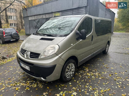 Рено Трафік 2011 у Києві на Automoto.ua Сірий Рено Трафік, об'ємом двигуна 2 л та пробігом 267 тис. км за 13000 $, фото 1 на Automoto.ua