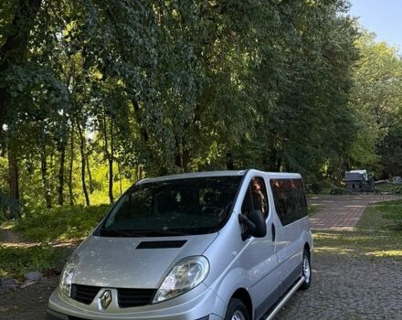 Серый Рено Трафик, объемом двигателя 2 л и пробегом 376 тыс. км за 10900 $, фото 1 на Automoto.ua