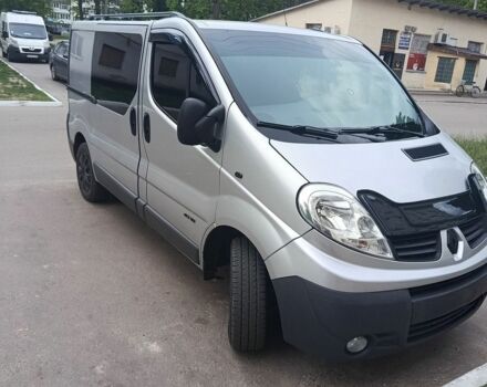 Сірий Рено Трафік, об'ємом двигуна 2 л та пробігом 252 тис. км за 9000 $, фото 1 на Automoto.ua