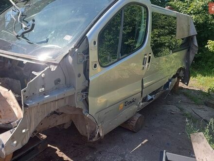 Сірий Рено Трафік, об'ємом двигуна 2 л та пробігом 150 тис. км за 1200 $, фото 1 на Automoto.ua