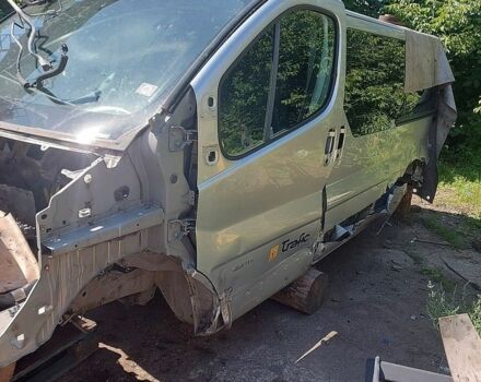 Сірий Рено Трафік, об'ємом двигуна 2 л та пробігом 150 тис. км за 1200 $, фото 1 на Automoto.ua