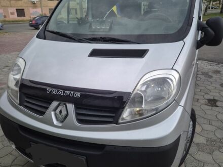 Сірий Рено Трафік, об'ємом двигуна 2 л та пробігом 290 тис. км за 7200 $, фото 1 на Automoto.ua