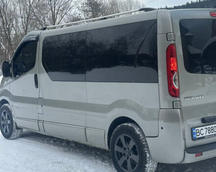 Сірий Рено Трафік, об'ємом двигуна 2 л та пробігом 380 тис. км за 14399 $, фото 1 на Automoto.ua