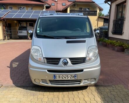 Серый Рено Трафик, объемом двигателя 2 л и пробегом 135 тыс. км за 9100 $, фото 1 на Automoto.ua