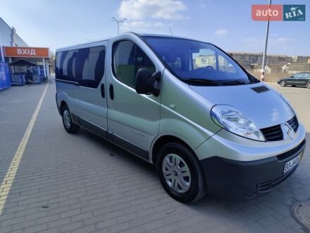 Серый Рено Трафик, объемом двигателя 2 л и пробегом 270 тыс. км за 15850 $, фото 1 на Automoto.ua