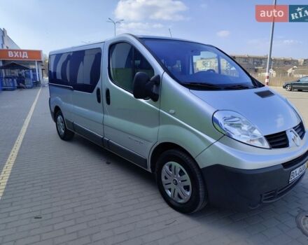 Сірий Рено Трафік, об'ємом двигуна 2 л та пробігом 270 тис. км за 15850 $, фото 1 на Automoto.ua