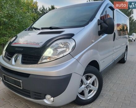 Сірий Рено Трафік, об'ємом двигуна 2 л та пробігом 238 тис. км за 15600 $, фото 1 на Automoto.ua