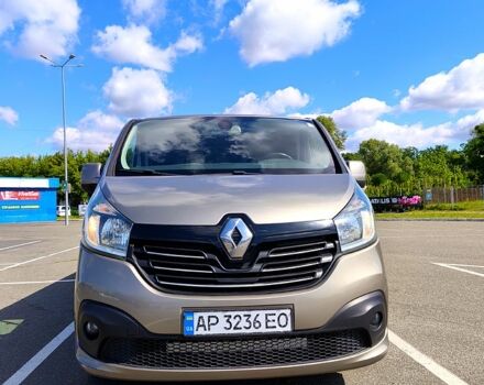 Сірий Рено Трафік, об'ємом двигуна 1.6 л та пробігом 181 тис. км за 16500 $, фото 1 на Automoto.ua