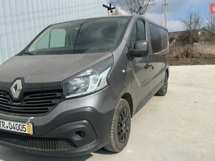 Сірий Рено Трафік, об'ємом двигуна 1.6 л та пробігом 180 тис. км за 15800 $, фото 1 на Automoto.ua