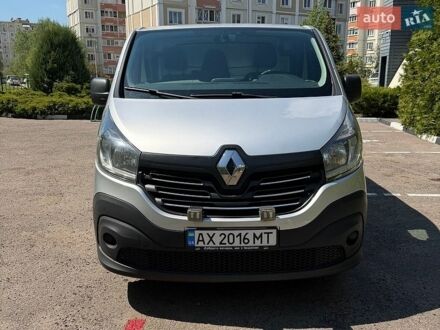 Сірий Рено Трафік, об'ємом двигуна 1.6 л та пробігом 289 тис. км за 12500 $, фото 1 на Automoto.ua