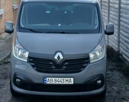 Серый Рено Трафик, объемом двигателя 1.6 л и пробегом 205 тыс. км за 16800 $, фото 1 на Automoto.ua