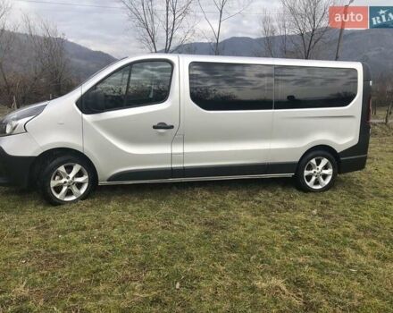 Серый Рено Трафик, объемом двигателя 1.6 л и пробегом 220 тыс. км за 14800 $, фото 1 на Automoto.ua