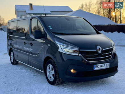 Сірий Рено Трафік, об'ємом двигуна 2 л та пробігом 166 тис. км за 24999 $, фото 1 на Automoto.ua