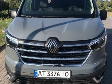 Сірий Рено Трафік, об'ємом двигуна 2 л та пробігом 36 тис. км за 32000 $, фото 1 на Automoto.ua